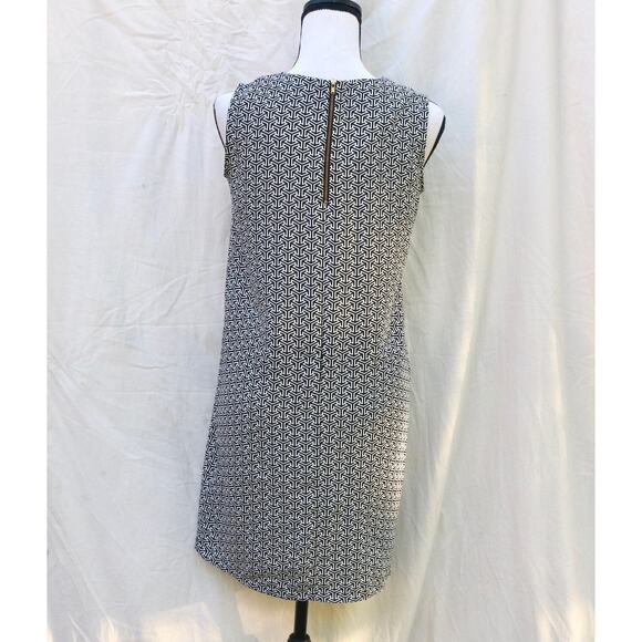 Adrienne Vittadini Womens 2 Sheath Dress Black White Geometric Sleeveless - Picture 3 of 7